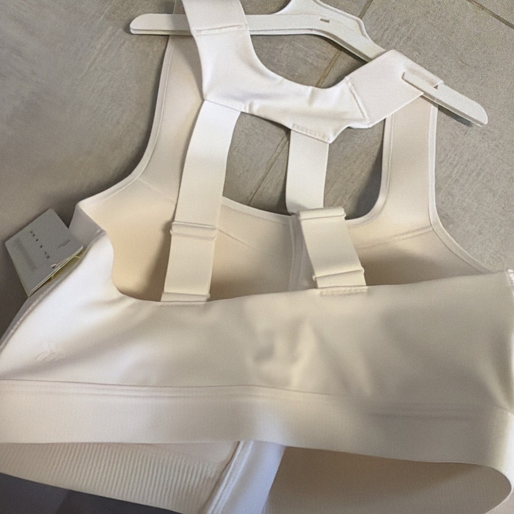 All in Motion High Support Front Zip Sports Bra Cream 38DD Adjustable Straps - Picture 4 of 10